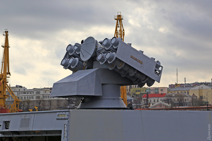 Bên trong tàu chiến Pháp duy nhất có nữ hạm trưởng